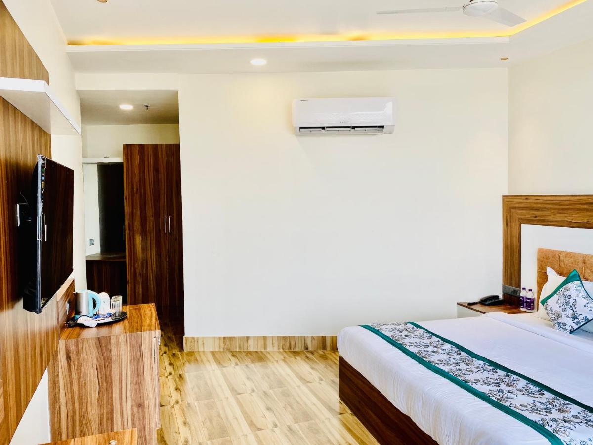 Hotel White House By An Hotels - Walking Distance From Golden Temple Amritsar Buitenkant foto