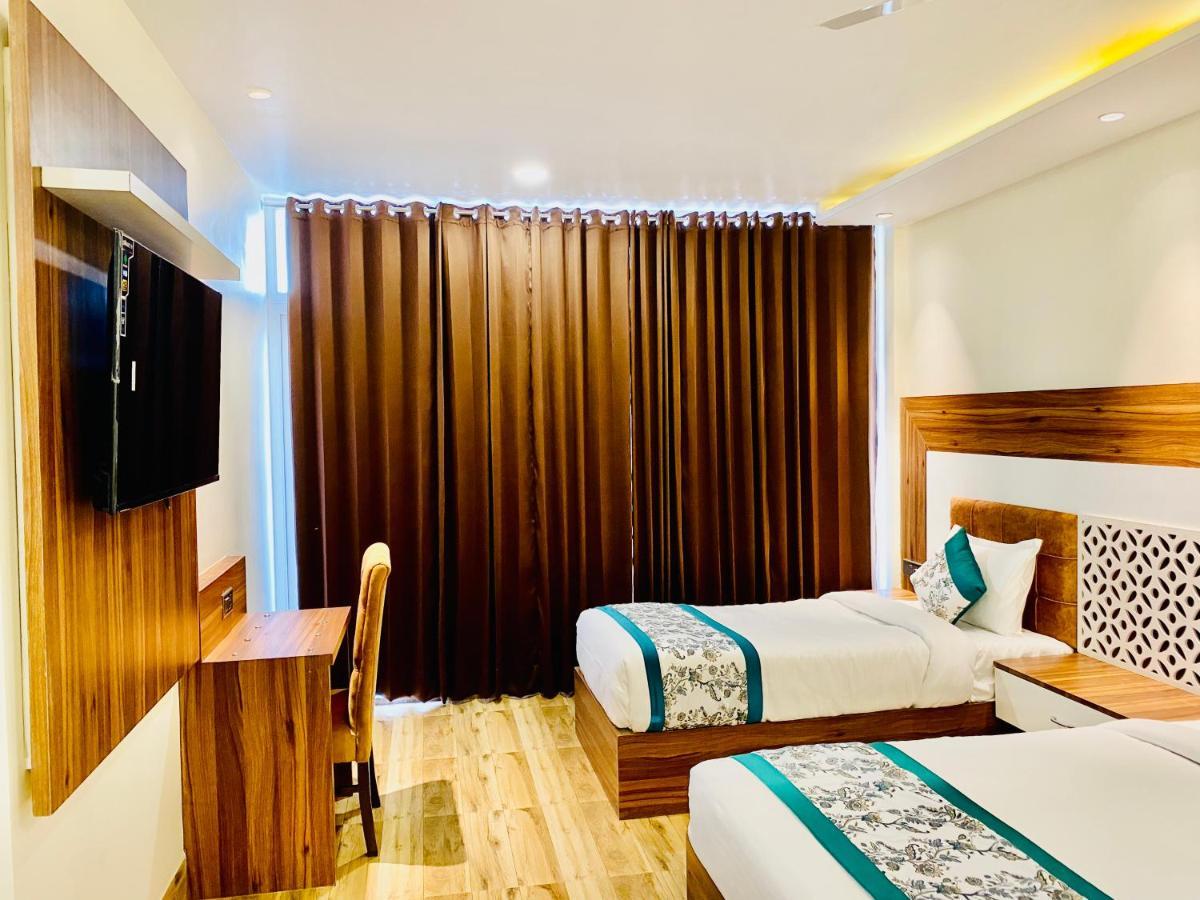 Hotel White House By An Hotels - Walking Distance From Golden Temple Amritsar Buitenkant foto